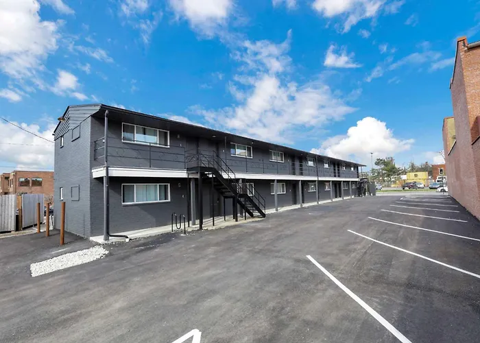 Apartamento Bright New Walkable Olde Town East Parking *
